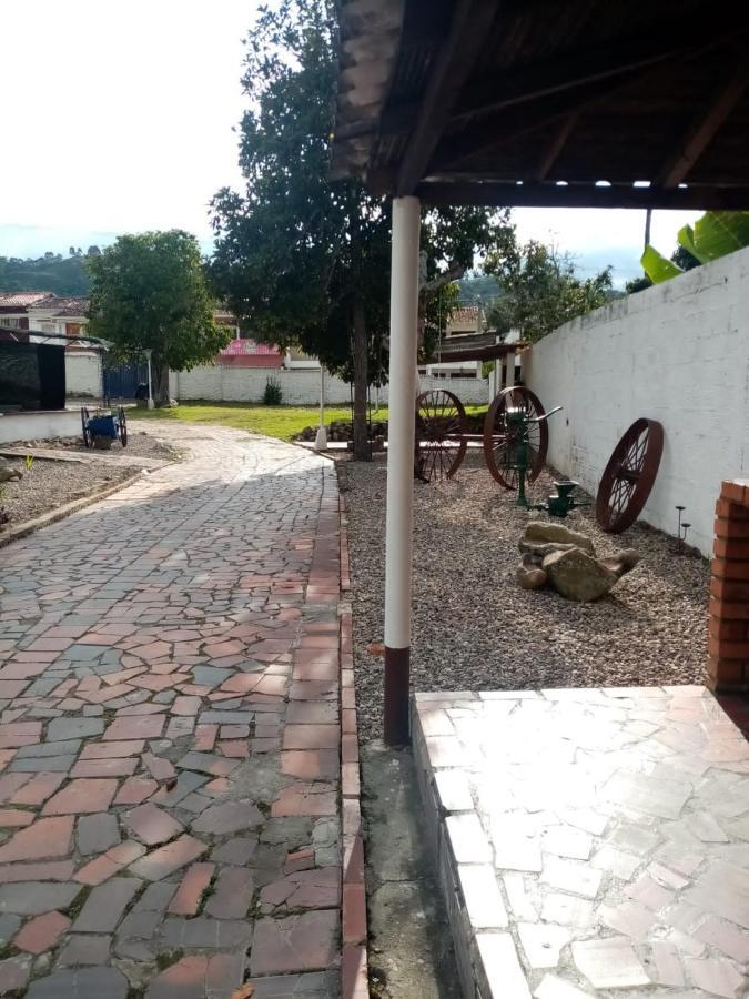 Hotel La Casona Чинакота Экстерьер фото